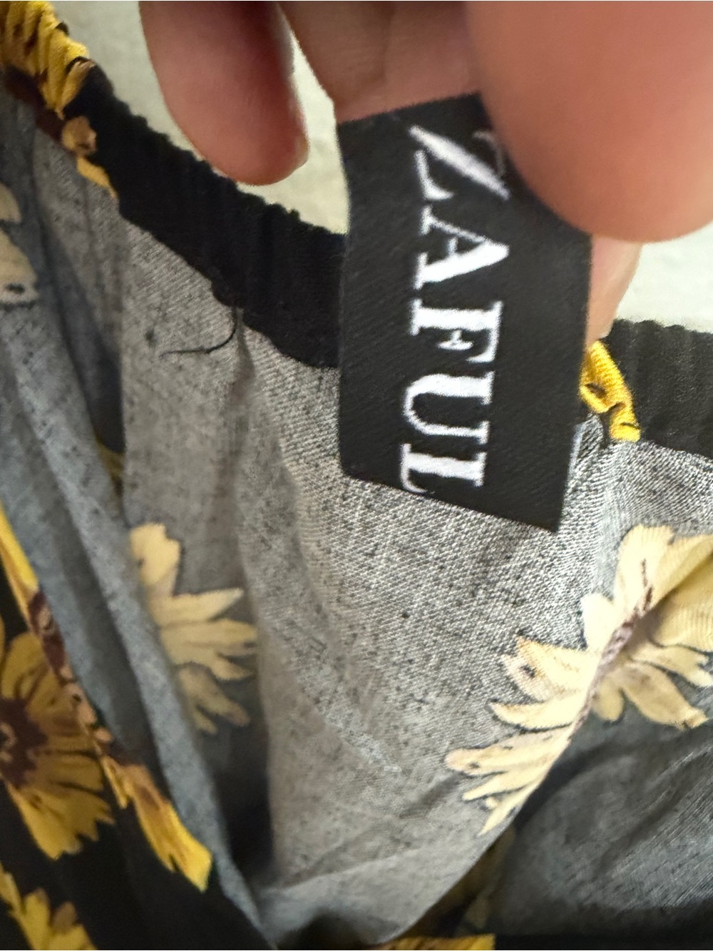 Zaful Black Sunflower Print Romper with Yellow Blooms - Picture 4 of 9